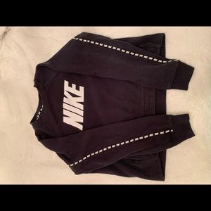 Nike pull over sweater
